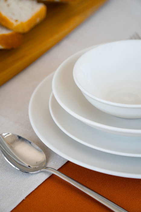Hermia Hayal 24 Juego de Cena de Porcelana de 24 Piezas Blanco Hermia Hayal 24 Juego de Cena de Porcelana de 24 Piezas Blanco